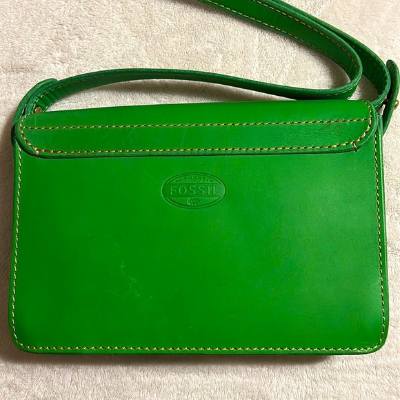 FOSSIL GREEN Leather BAG. With Gold details. - Picture 5 of 12